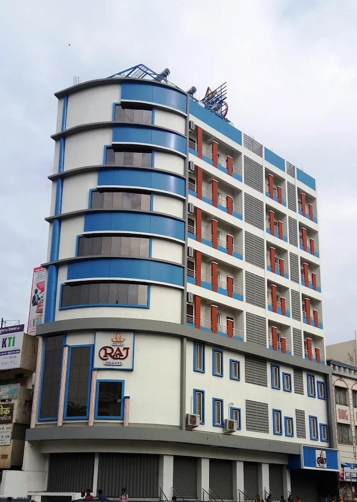 Hotel Raj Heights Exterior View